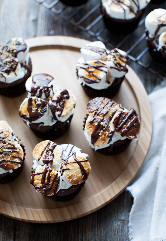 Chocolate Pumpkin Sâ€™mores Cupcakes | Campfire Marshmallows