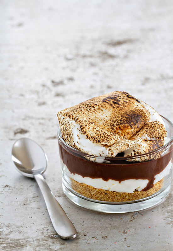 individual s'mores cheesecakes