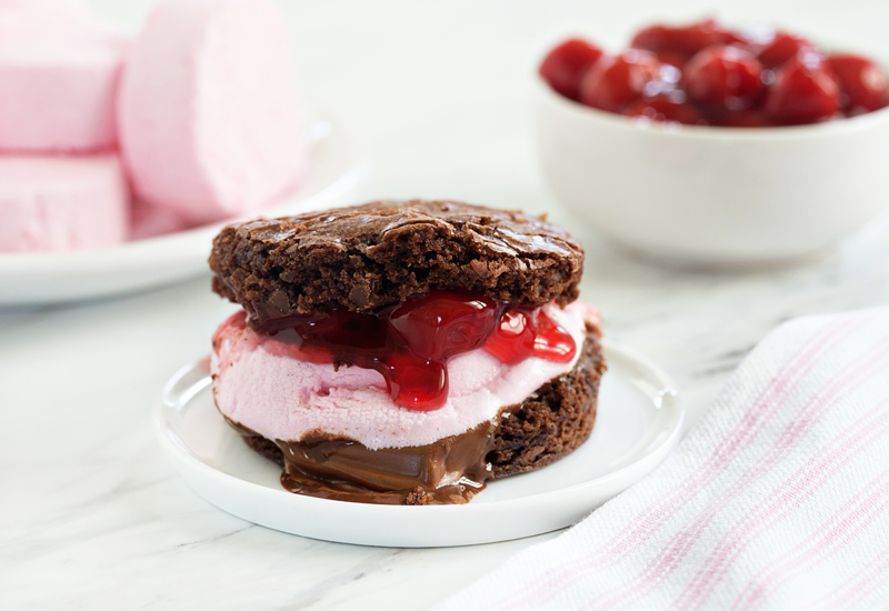 Cherry Brownie S'mores Recipe for Summer