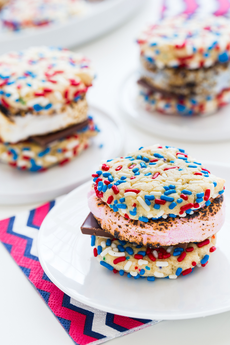 Funfetti Cookie S'mores - Campfire Marshmallows