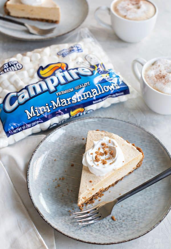 Marshmallow Pumpkin Pie with Campfire mini marshmallows