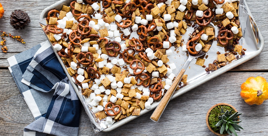 Pumpkin Spice Snack Mix