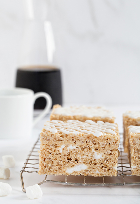 Brown Butter Rice Krispie Treats with coffe and mini marshmallows